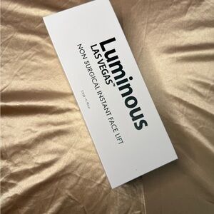 Luminous Las Vegas Instant Face Lift
